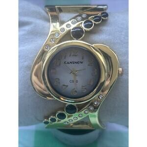 Cansnow Gold Tone Women’s Quartz Watch